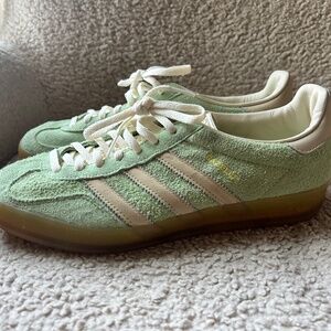 Adidas Gazelle *9.5W*